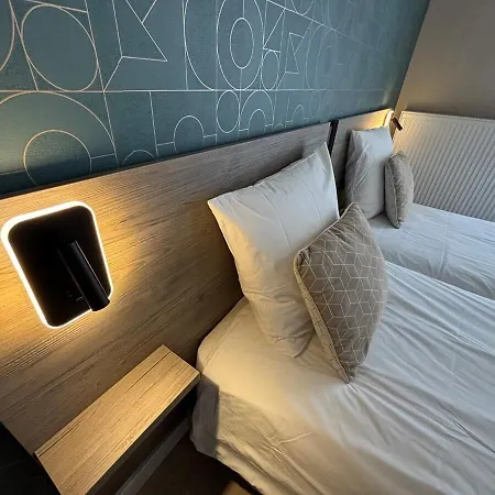 Cosy By Dream Apartment